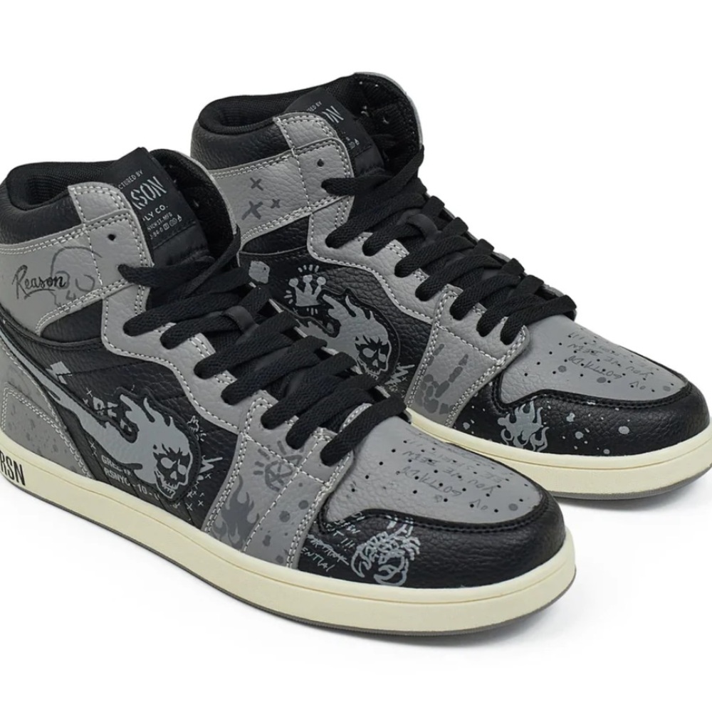 Flaming Skull Sneakers - Grey Size 9.5